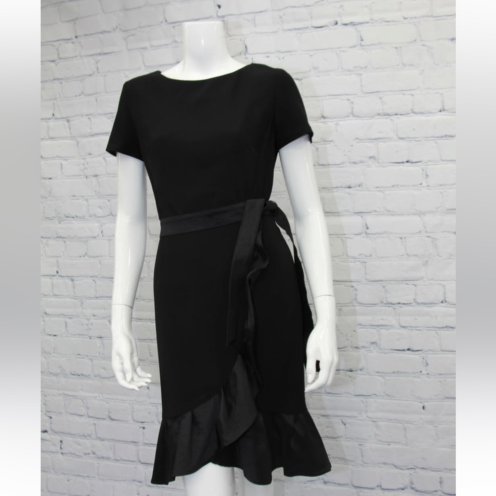 Sz 10⭐️🇨🇦NWT Frank Lyman Elegant Timeless Little Black Dress.